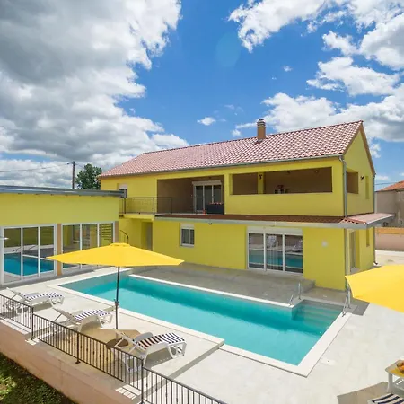 La Verna Villa *