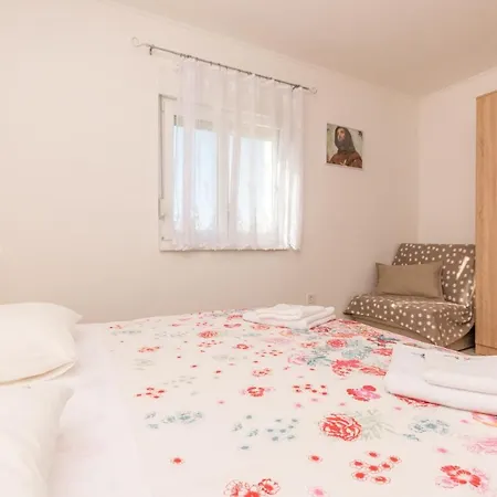 La Verna Villa *