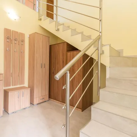 La Verna Villa *